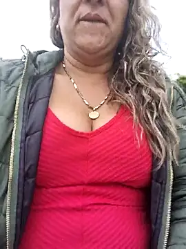 Snapshot of kitty_84 chatting on February 25, 2025, 9:37 pm kitty 84 online show from February 25, 2025, 9:37 pm