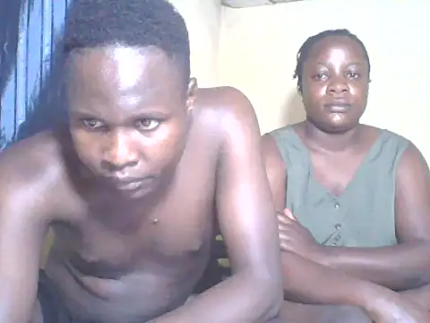 Dark Queenchocolate online show from April 18, 2026, 9:26 pm