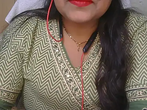 Cute Ruhi99 online show from February 18, 2026, 7:28 am