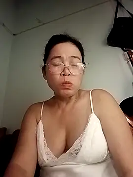 Snapshot of Sexy-asslove90 chatting on September 19, 2025, 6:12 pm Sexy-asslove90 online show from September 19, 2025, 6:12 pm