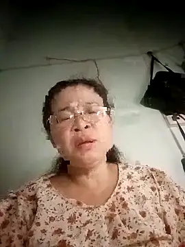 Snapshot of Sexy-asslove90 chatting on October 18, 2025, 5:09 am Sexy-asslove90 online show from October 18, 2025, 5:09 am