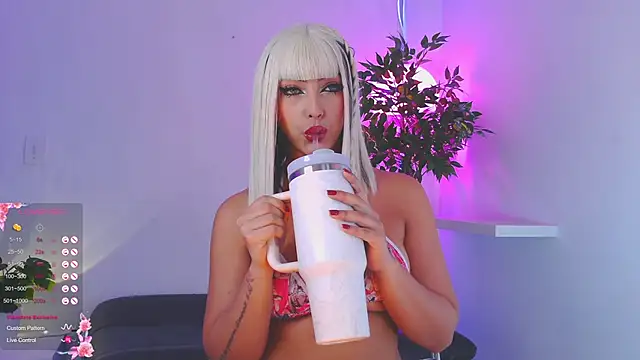 Snapshot of catalina__lovers chatting on November 20, 2025, 6:52 pm catalina lovers online show from November 20, 2025, 6:52 pm