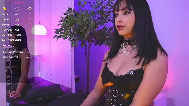 Snapshot of catalina__lovers chatting on January 8, 2026, 5:30 pm catalina lovers online show from January 8, 2026, 5:30 pm