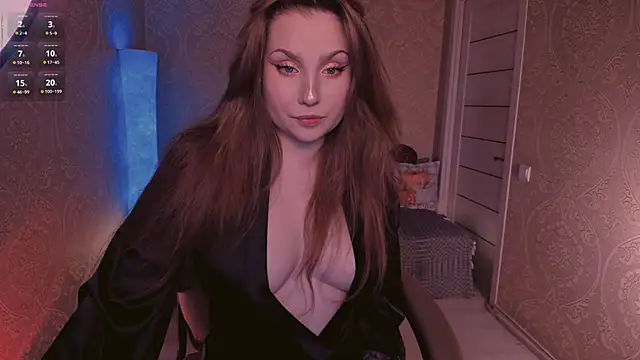 Eesmaaarrr online show from October 3, 2025, 9:05 pm