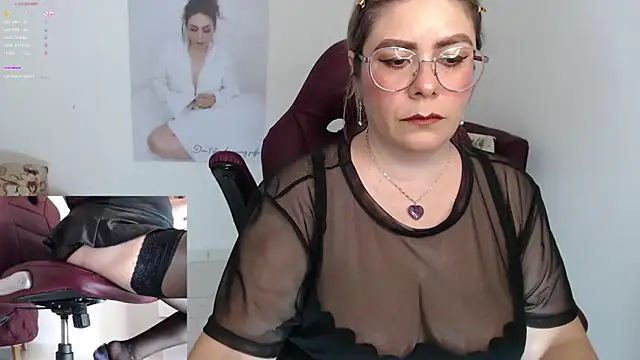 Snapshot of zehra_sanem chatting on January 11, 2025, 11:02 pm zehra sanem online show from January 11, 2025, 11:02 pm