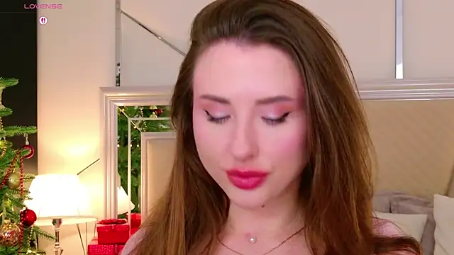 Jullia Carter online show from December 16, 2025, 7:12 am