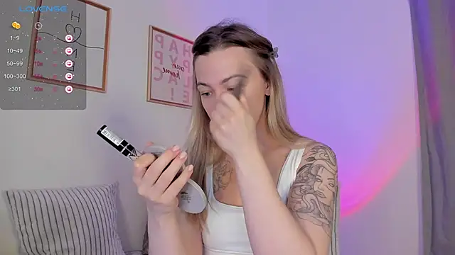 damn cutie online show from December 19, 2025, 4:42 pm