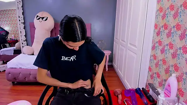 Snapshot of Iris_Stone_ chatting on February 25, 2025, 2:26 pm Iris Stone online show from February 25, 2025, 2:26 pm