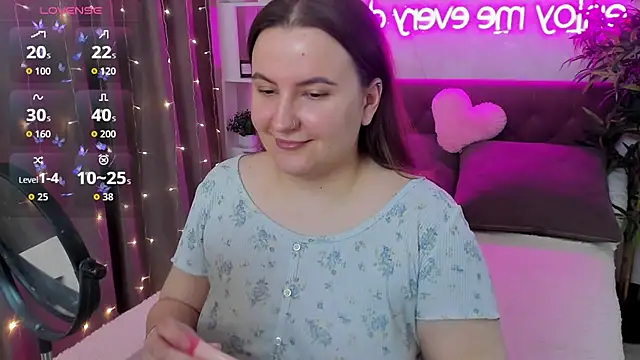 FeralPeach online show from April 4, 2026, 3:46 am