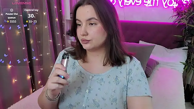 FeralPeach online show from February 6, 2026, 6:09 am