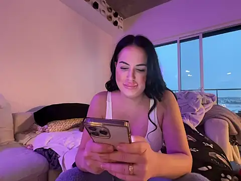 yourgoddessangela online show from December 15, 2025, 9:20 pm