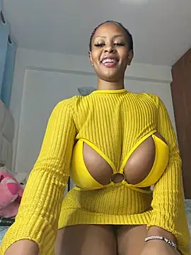 Snapshot of Rose_berry chatting on July 2, 2026, 10:10 am Rose berry online show from July 2, 2026, 10:10 am
