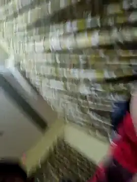 Collegeboywithbigweapan21 online show from April 11, 2026, 6:33 pm