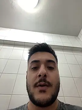 Metmenn7 online show from March 10, 2025, 7:40 pm