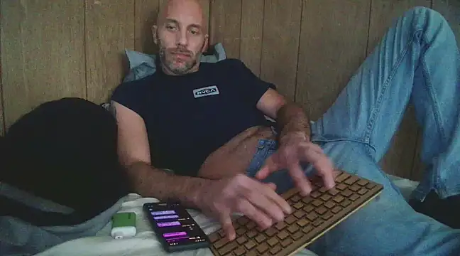 Disdikisgr8x5 online show from January 10, 2025, 12:17 am