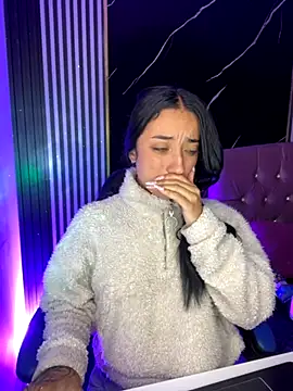 Ady 18 online show from November 24, 2025, 10:54 pm