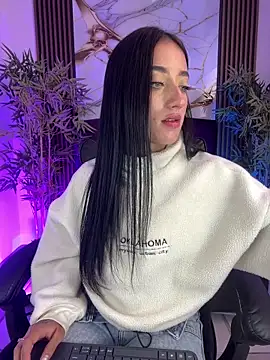 Ady 18 online show from February 7, 2026, 7:22 pm