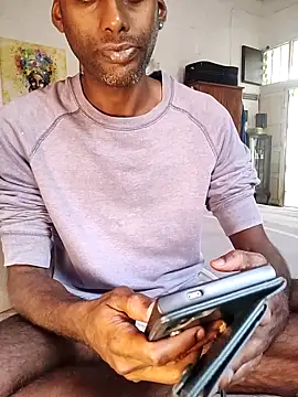 Snapshot of KeptupInosine chatting on November 7, 2025, 1:04 pm KeptupInosine online show from November 7, 2025, 1:04 pm