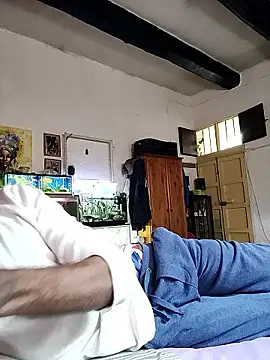 Snapshot of KeptupInosine chatting on January 13, 2026, 12:53 pm KeptupInosine online show from January 13, 2026, 12:53 pm