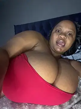 Chubbykarisma27 online show from April 24, 2026, 10:34 pm