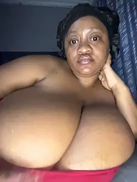 Chubbykarisma27 online show from June 10, 2026, 4:19 pm