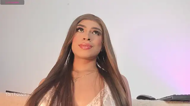 Angel camm online show from October 18, 2025, 3:41 am