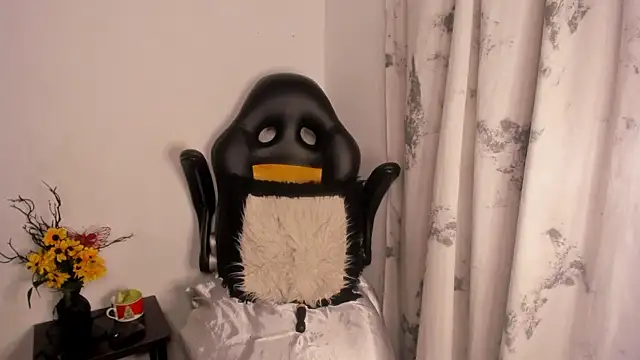  Selene 1111 online show from November 19, 2025, 7:58 pm