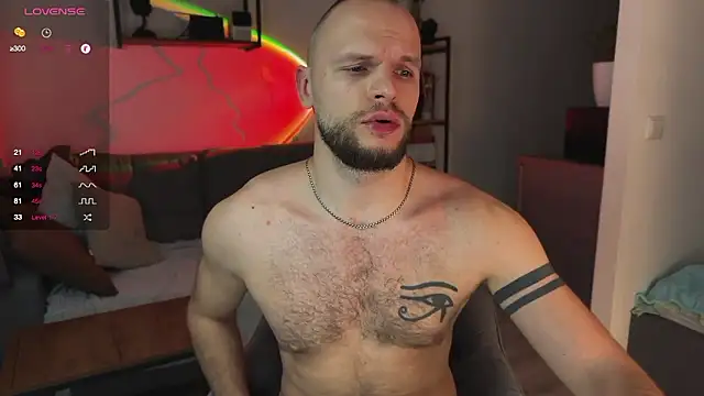 maxx alexx online show from December 3, 2024, 12:44 pm