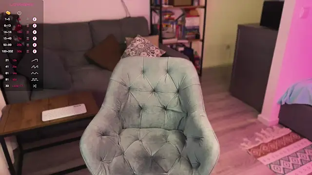 maxx alexx online show from January 15, 2025, 2:02 pm