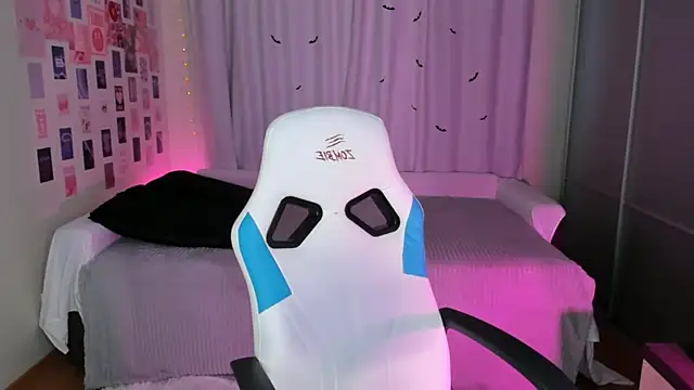 Vanessa Verona online show from November 2, 2025, 5:34 am