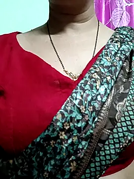 Snapshot of Rosy-B chatting on March 12, 2026, 9:30 pm Rosy-B online show from March 12, 2026, 9:30 pm