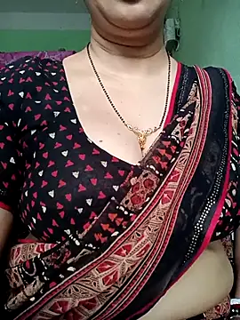 Snapshot of Rosy-B chatting on March 19, 2025, 12:37 am Rosy-B online show from March 19, 2025, 12:37 am