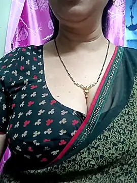 Snapshot of Rosy-B chatting on February 23, 2025, 6:12 pm Rosy-B online show from February 23, 2025, 6:12 pm