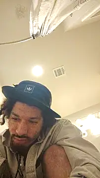 Clearlytothepoint420 online show from October 5, 2025, 1:35 pm