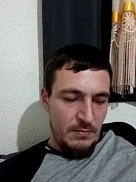 mayk18cm online show from February 1, 2026, 1:15 am