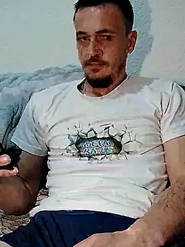 mayk18cm online show from March 3, 2026, 7:54 pm