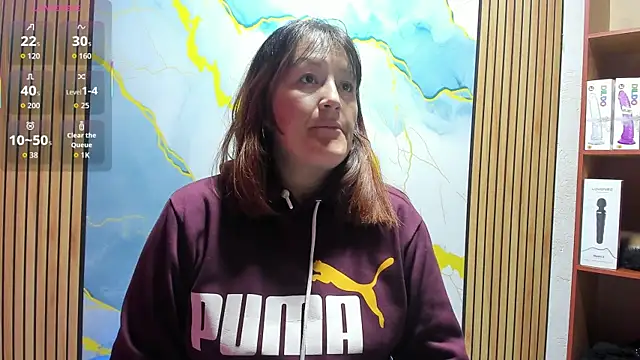 amberr34 online show from June 4, 2026, 8:19 am
