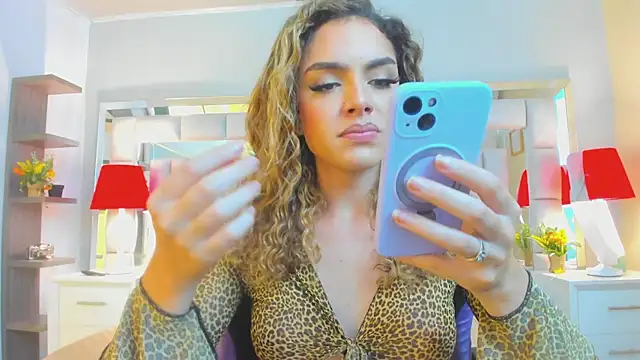 mariiahneedles online show from February 12, 2026, 1:27 am