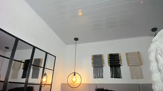 Sweet camille online show from February 10, 2026, 2:32 am