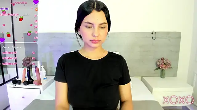 Snapshot of DulceColeman chatting on June 10, 2026, 11:22 am DulceColeman online show from June 10, 2026, 11:22 am