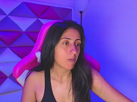 Cameron cutte online show from November 16, 2025, 3:44 am