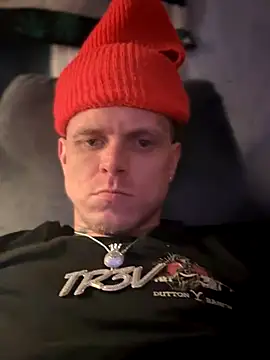 traejddd online show from October 2, 2025, 3:21 am