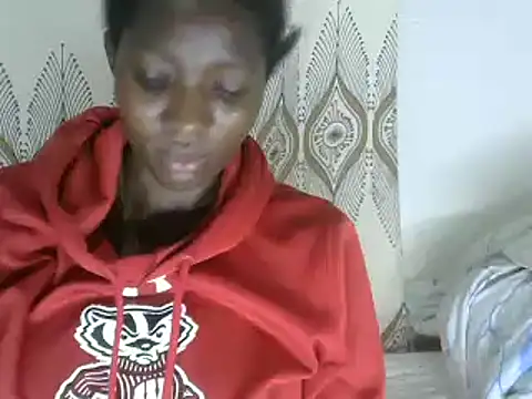 Hopebenta01 online show from December 2, 2024, 8:17 pm