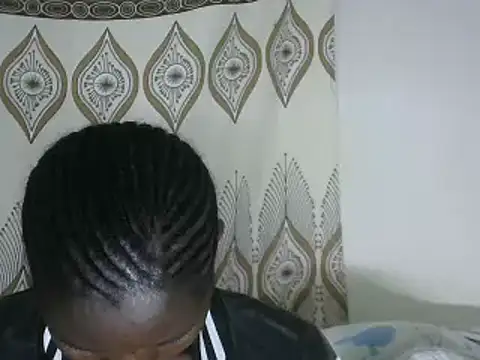 Hopebenta01 online show from December 6, 2024, 4:22 pm
