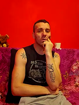 Snapshot of Aian09 chatting on February 4, 2025, 10:55 pm Aian09 online show from February 4, 2025, 10:55 pm