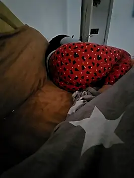 Snapshot of Aian09 chatting on September 28, 2025, 7:59 am Aian09 online show from September 28, 2025, 7:59 am