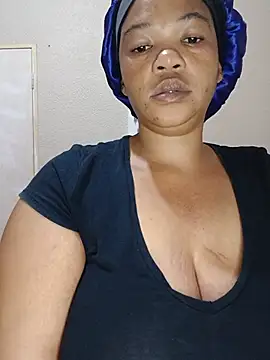Snapshot of FreakyAngel3X chatting on May 18, 2026, 7:07 pm FreakyAngel3X online show from May 18, 2026, 7:07 pm