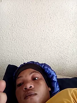 Snapshot of FreakyAngel3X chatting on April 5, 2026, 5:03 am FreakyAngel3X online show from April 5, 2026, 5:03 am