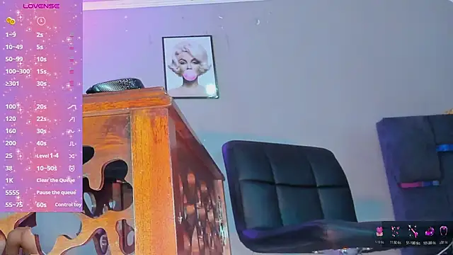 Snapshot of Jimena_Grey chatting on February 8, 2026, 6:44 am Jimena Grey online show from February 8, 2026, 6:44 am