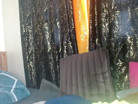 Snapshot of Sexxy_pretty24 chatting on May 6, 2026, 7:56 am Sexxy pretty24 online show from May 6, 2026, 7:56 am